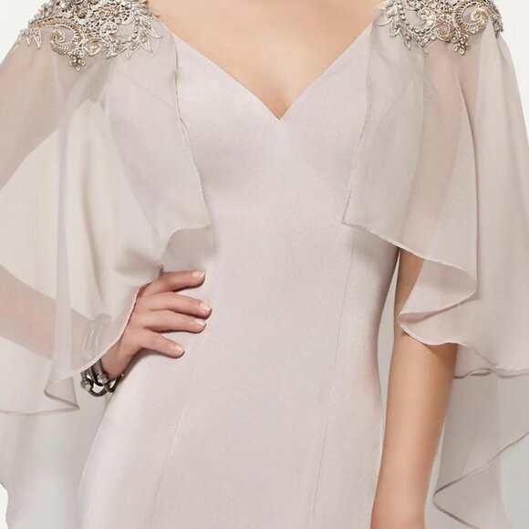 SAMPLE Mother of the Bride/Groom Elegant Formal Batwing Flutter Sleeve Dress - Picture 3 of 16